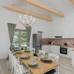 Dom Pod Lipa Apartmán Lyczanka